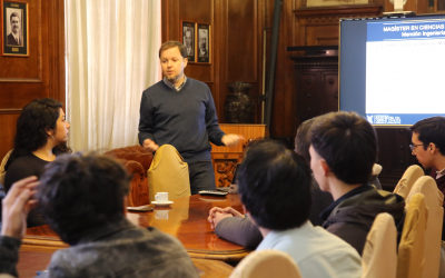 Programa de Magíster presentó modificaciones a su malla curricular en reunión de inicio del segundo semestre